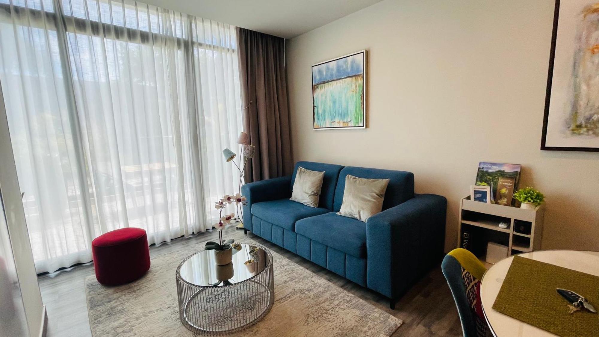 Cozy Apartment With Terrace, Sj Cosmopolitan Tower #402 San Jose  Bagian luar foto